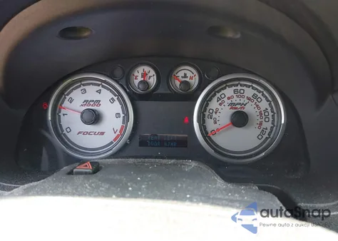 2010 Ford Focus Se z USA, uszkodzony, nr VIN 1FAHP3FN8AW282430